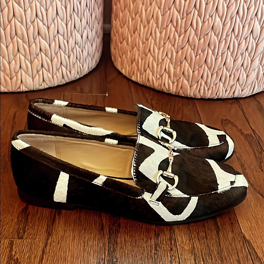 ALFANI COWHIDE LOAFERS!